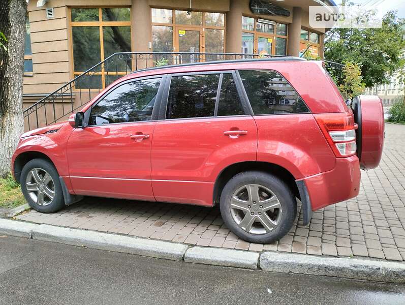 Suzuki Grand Vitara 2011