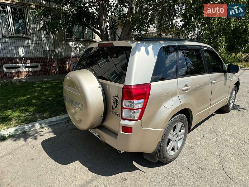 Внедорожник / Кроссовер Suzuki Grand Vitara 2007 в Кривом Роге