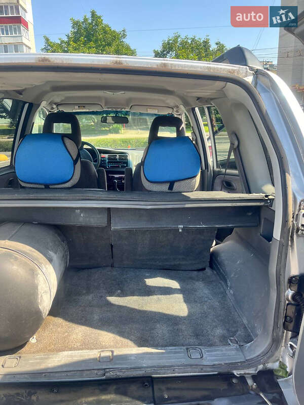 Внедорожник / Кроссовер Suzuki Grand Vitara 2002 в Хмельницком