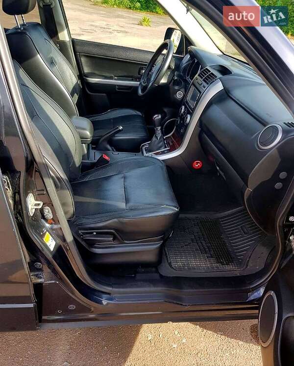 Внедорожник / Кроссовер Suzuki Grand Vitara 2006 в Андрушевке фото 11 Внедорожник / Кроссовер Suzuki Grand Vitara 2006 в Андрушевке