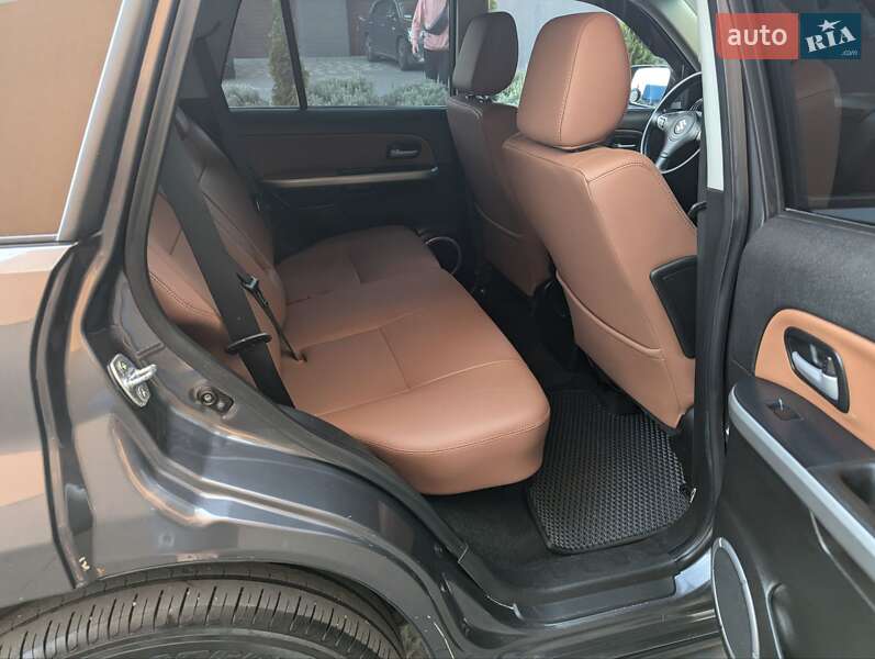 Позашляховик / Кросовер Suzuki Grand Vitara 2008 в Івано-Франківську