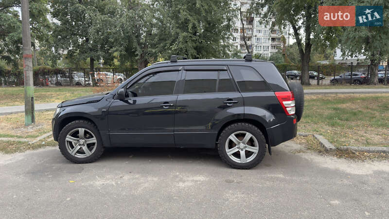 Внедорожник / Кроссовер Suzuki Grand Vitara 2007 в Киеве