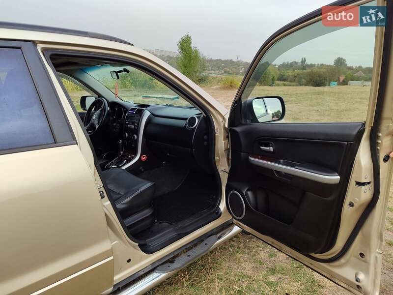 Позашляховик / Кросовер Suzuki Grand Vitara 2006 в Фастові