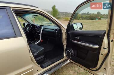 Внедорожник / Кроссовер Suzuki Grand Vitara 2006 в 