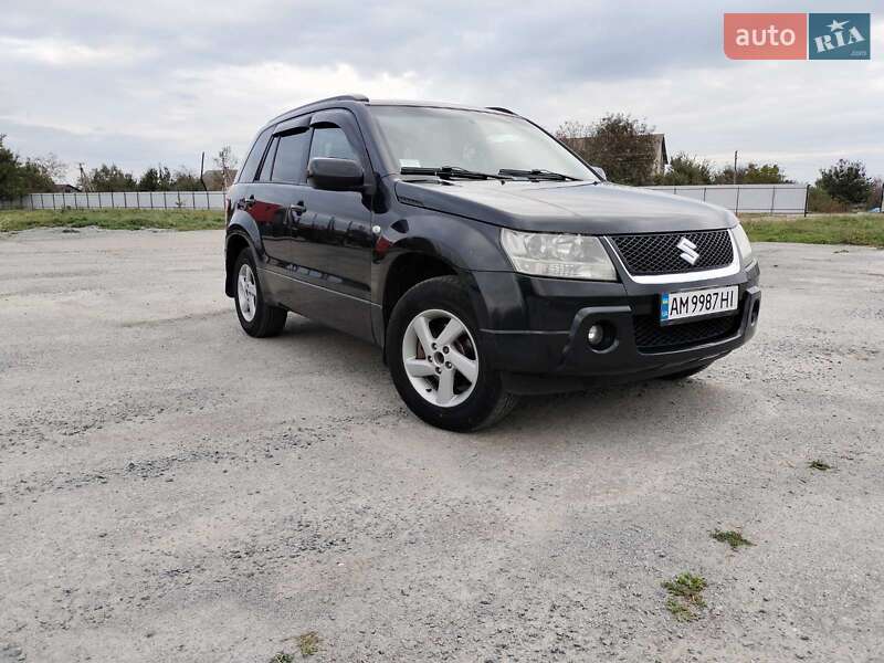 Внедорожник / Кроссовер Suzuki Grand Vitara 2007 в Житомире