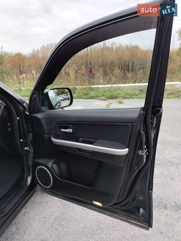 Внедорожник / Кроссовер Suzuki Grand Vitara 2007 в Житомире