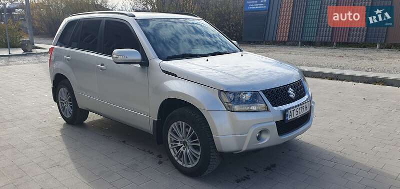 Внедорожник / Кроссовер Suzuki Grand Vitara 2011 в Ивано-Франковске