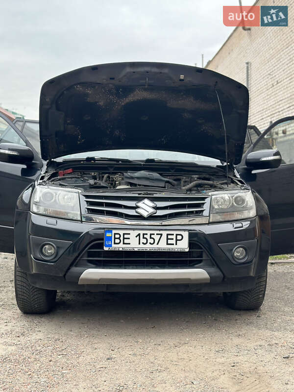Внедорожник / Кроссовер Suzuki Grand Vitara 2014 в Николаеве
