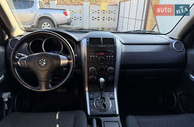 Внедорожник / Кроссовер Suzuki Grand Vitara 2013 в Киеве