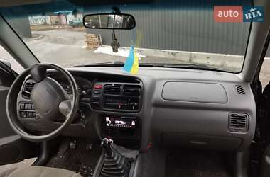 Внедорожник / Кроссовер Suzuki Grand Vitara 1998 в 