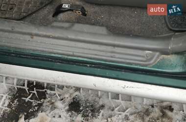 Внедорожник / Кроссовер Suzuki Grand Vitara 1998 в 