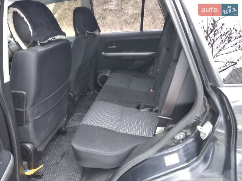 Внедорожник / Кроссовер Suzuki Grand Vitara 2006 в Фастове