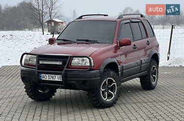 Позашляховик / Кросовер Suzuki Grand Vitara 2001 в Сваляві