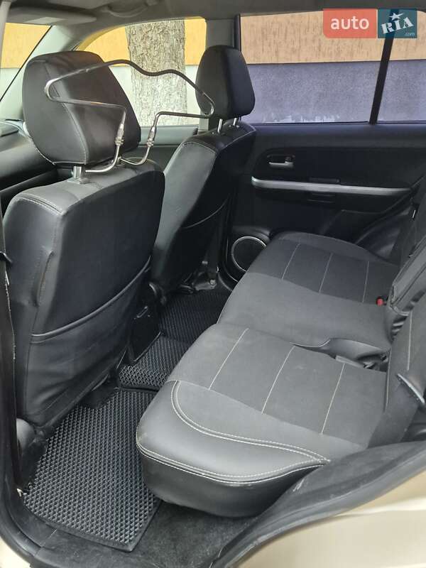 Внедорожник / Кроссовер Suzuki Grand Vitara 2008 в Днепре