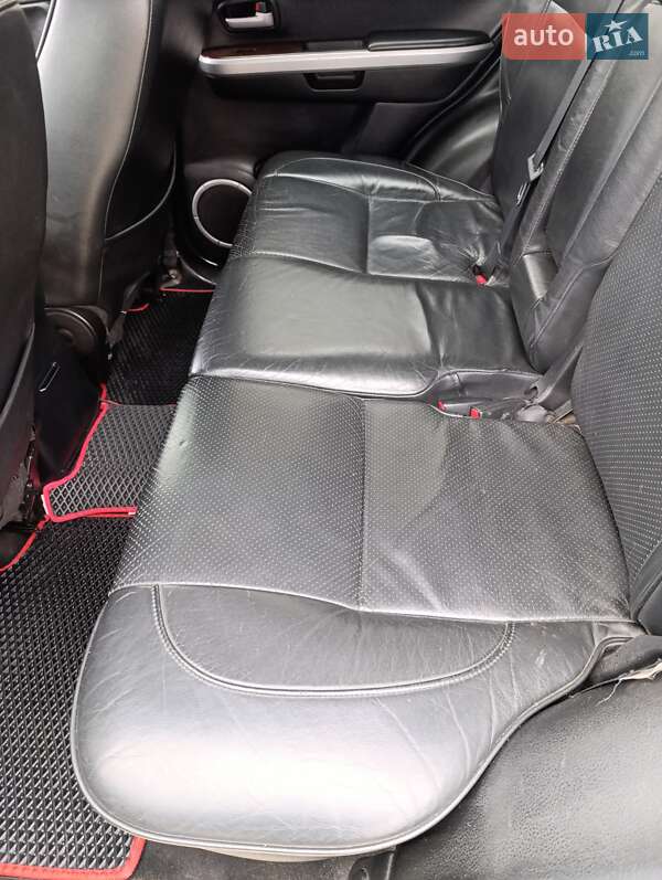 Внедорожник / Кроссовер Suzuki Grand Vitara 2006 в Первомайске