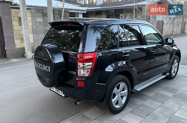 Позашляховик / Кросовер Suzuki Grand Vitara 2008 в Новомосковську