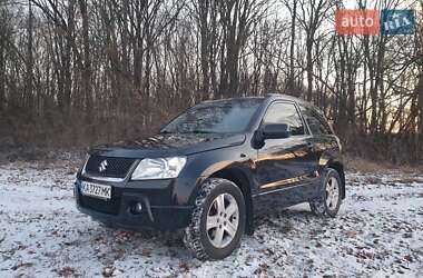 Внедорожник / Кроссовер Suzuki Grand Vitara 2006 в Полтаве
