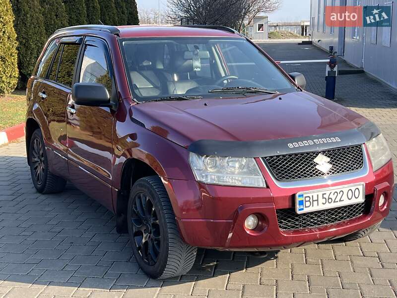 Внедорожник / Кроссовер Suzuki Grand Vitara 2006 в Николаеве