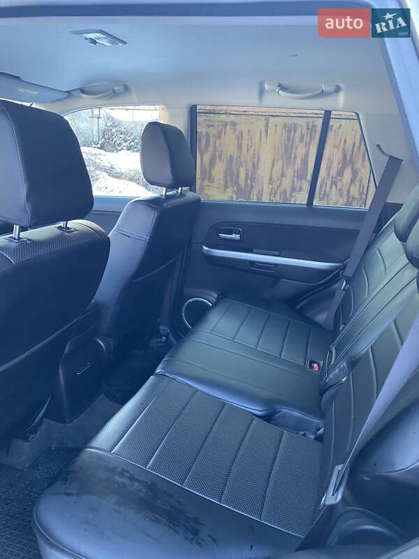 Позашляховик / Кросовер Suzuki Grand Vitara 2017 в Чернігові фото 17 Позашляховик / Кросовер Suzuki Grand Vitara 2017 в Чернігові