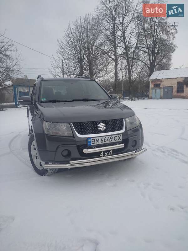 Внедорожник / Кроссовер Suzuki Grand Vitara 2010 в Конотопе