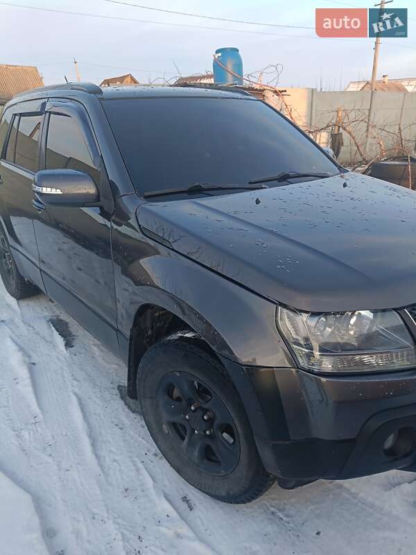 Позашляховик / Кросовер Suzuki Grand Vitara 2008 в Дніпрі