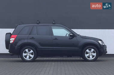 Позашляховик / Кросовер Suzuki Grand Vitara 2010 в 