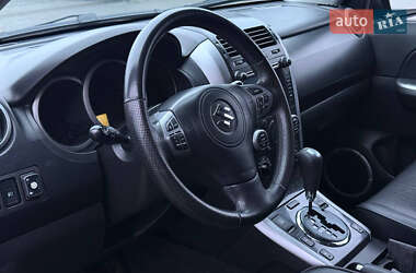 Позашляховик / Кросовер Suzuki Grand Vitara 2010 в 