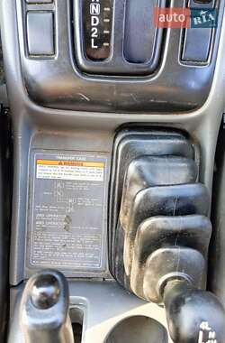 Внедорожник / Кроссовер Suzuki Grand Vitara 2001 в 
