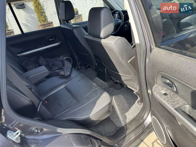 Внедорожник / Кроссовер Suzuki Grand Vitara 2008 в Хмельнике