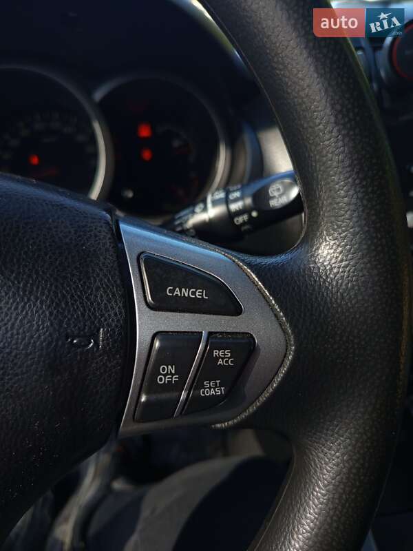 Внедорожник / Кроссовер Suzuki Grand Vitara 2009 в Надворной