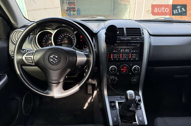 Внедорожник / Кроссовер Suzuki Grand Vitara 2008 в 