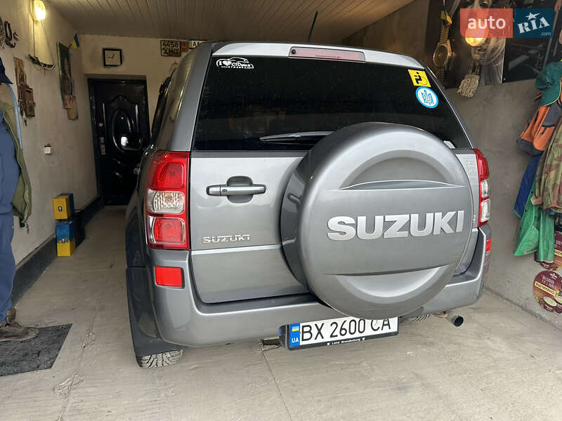 Внедорожник / Кроссовер Suzuki Grand Vitara 2006 в Каменец-Подольском