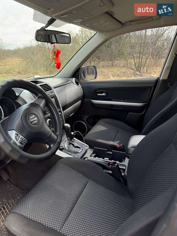Внедорожник / Кроссовер Suzuki Grand Vitara 2006 в Броварах фото 8 Внедорожник / Кроссовер Suzuki Grand Vitara 2006 в Броварах