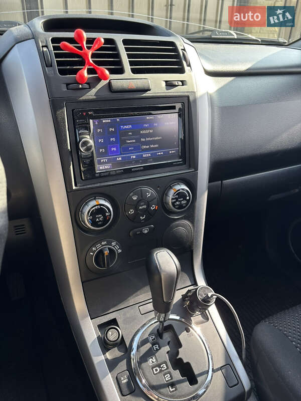 Внедорожник / Кроссовер Suzuki Grand Vitara 2006 в Броварах фото 6 Внедорожник / Кроссовер Suzuki Grand Vitara 2006 в Броварах