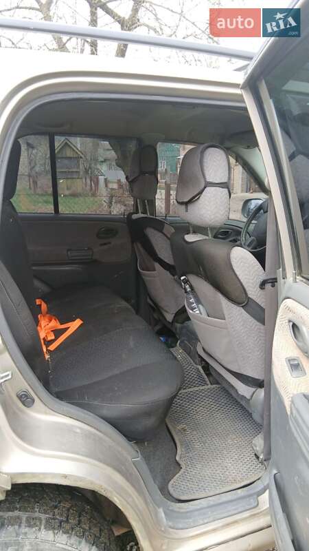 Позашляховик / Кросовер Suzuki Grand Vitara 2001 в Сторожинці фото 5 Позашляховик / Кросовер Suzuki Grand Vitara 2001 в Сторожинці