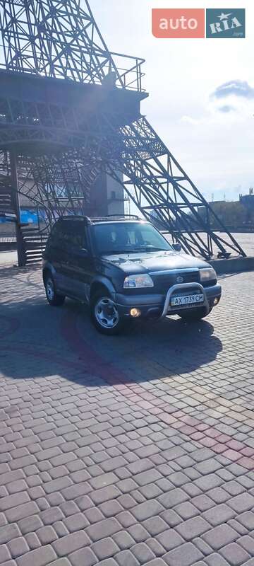 Позашляховик / Кросовер Suzuki Grand Vitara 2005 в 