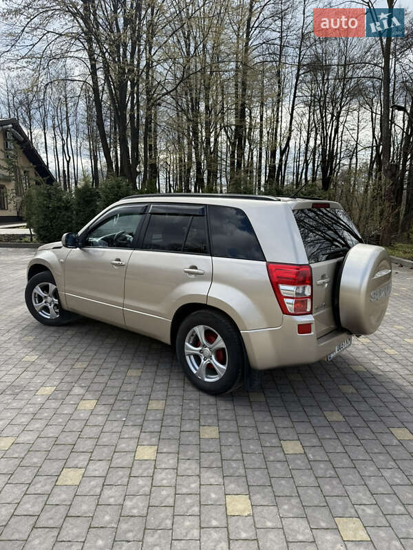 Позашляховик / Кросовер Suzuki Grand Vitara 2007 в Долині