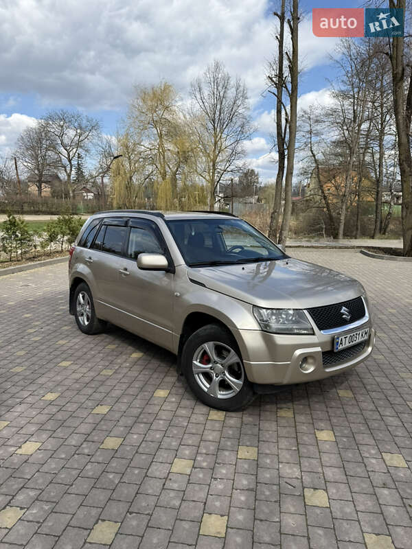 Позашляховик / Кросовер Suzuki Grand Vitara 2007 в Долині