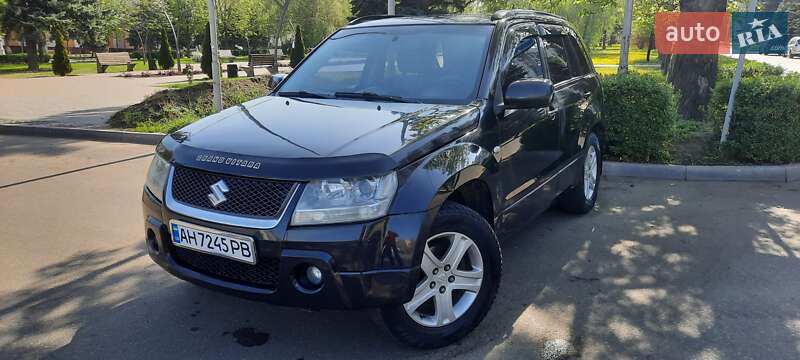 Внедорожник / Кроссовер Suzuki Grand Vitara 2006 в Черкассах