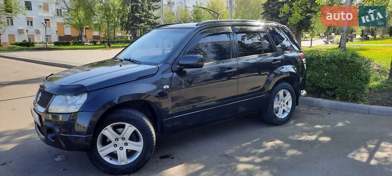 Внедорожник / Кроссовер Suzuki Grand Vitara 2006 в Черкассах