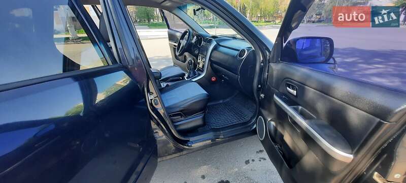 Внедорожник / Кроссовер Suzuki Grand Vitara 2006 в Черкассах