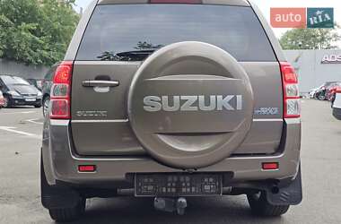 Внедорожник / Кроссовер Suzuki Grand Vitara 2013 в 