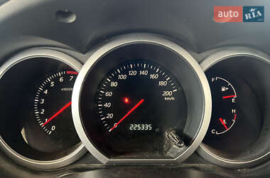 Позашляховик / Кросовер Suzuki Grand Vitara 2008 в 