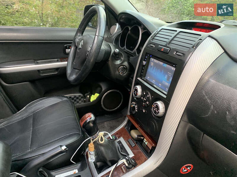 Позашляховик / Кросовер Suzuki Grand Vitara 2006 в Броварах фото 11 Позашляховик / Кросовер Suzuki Grand Vitara 2006 в Броварах