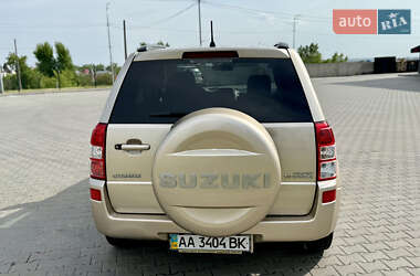 Позашляховик / Кросовер Suzuki Grand Vitara 2006 в 