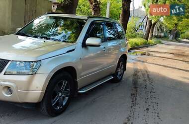 Позашляховик / Кросовер Suzuki Grand Vitara 2008 в 