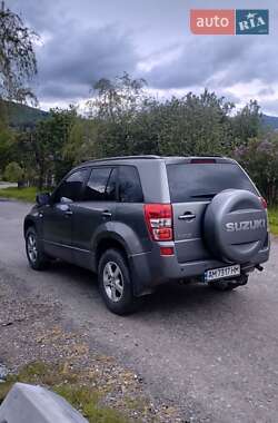 Позашляховик / Кросовер Suzuki Grand Vitara 2007 в 