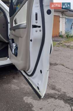 Внедорожник / Кроссовер Suzuki Grand Vitara 2011 в Кривом Роге