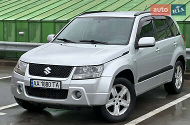 Позашляховик / Кросовер Suzuki Grand Vitara 2008 в 