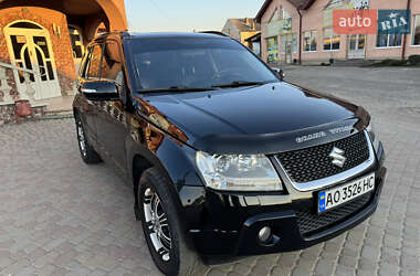 Позашляховик / Кросовер Suzuki Grand Vitara 2009 в 